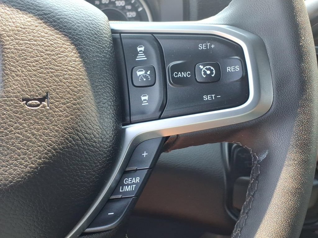 Certified 2025 RAM 2500 Big Horn AWD/4WD image 9