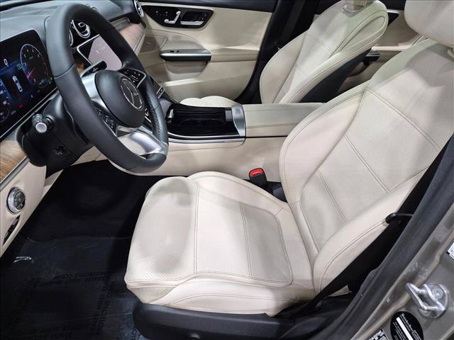 Used 2022 Mercedes-Benz C 300 Sedan w/ Exclusive Trim Package image 16