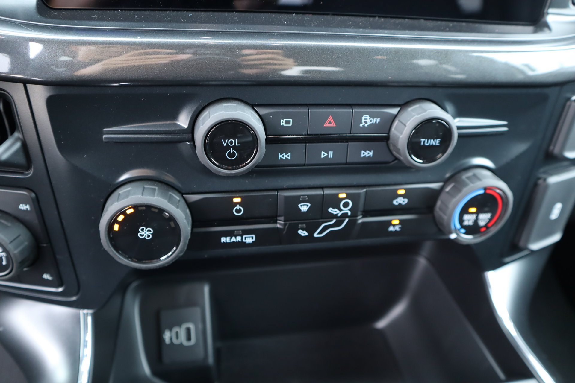New 2026 Ford F150 STX w/ Equipment Group 200A AWD/4WD image 6