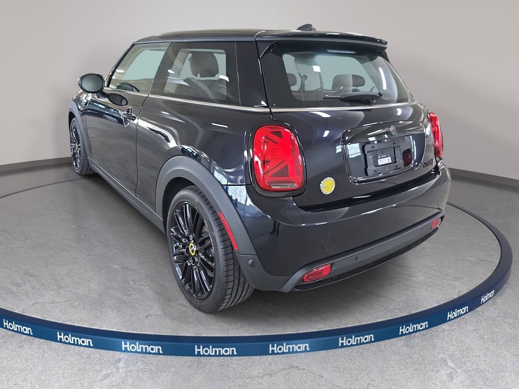 Used 2024 MINI Cooper SE image 9