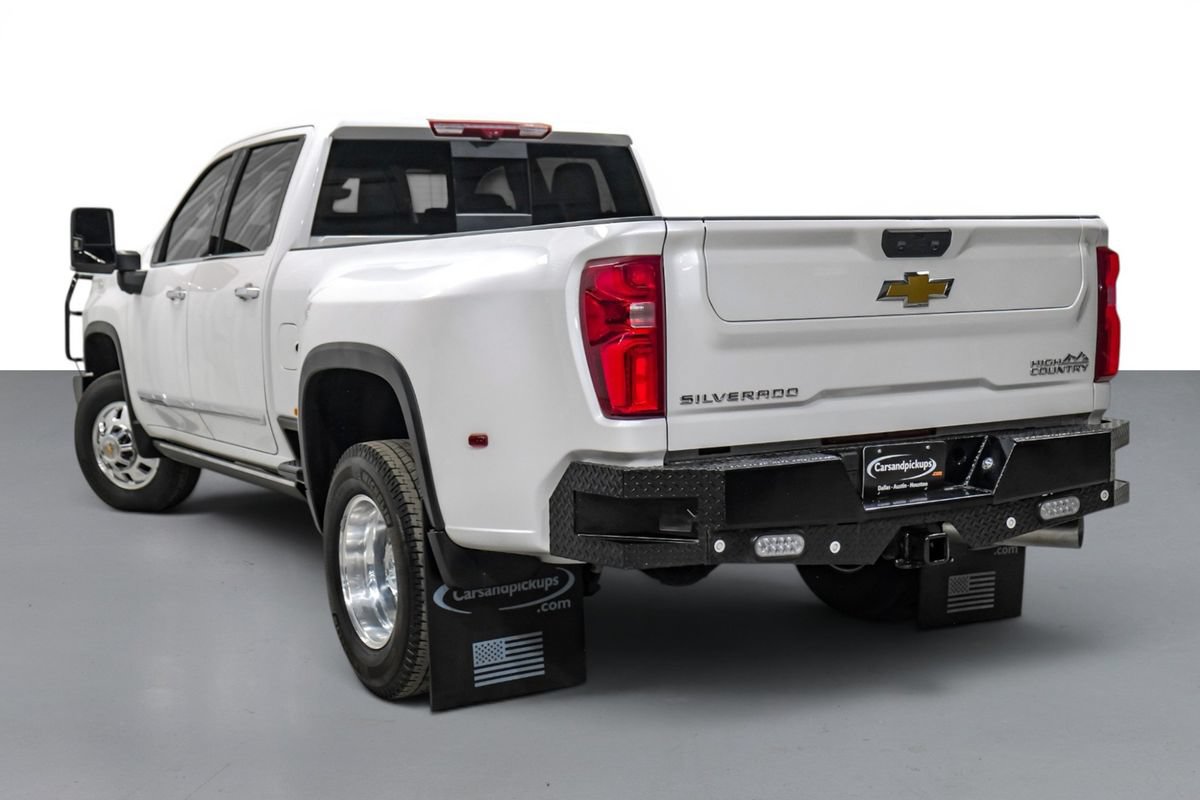 Used 2025 Chevrolet Silverado 3500 High Country w/ High Country Premium Package AWD/4WD image 8