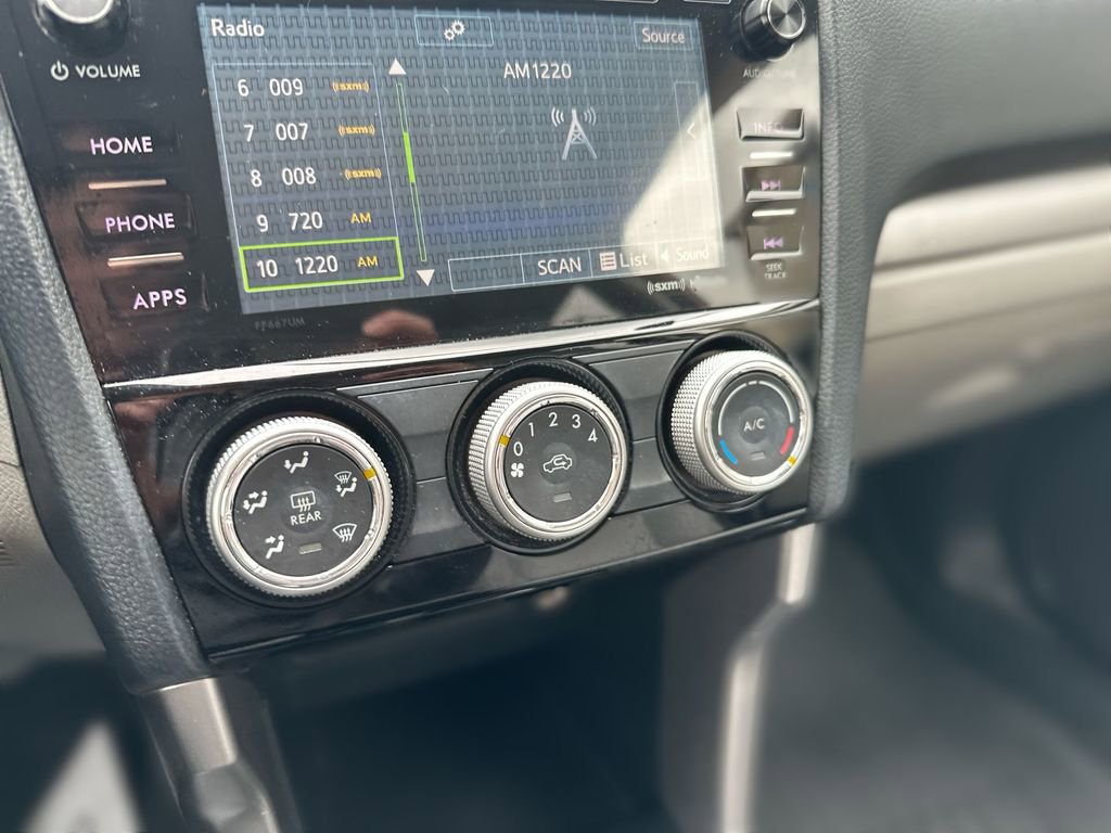 Used 2016 Subaru Forester 2.5i Premium image 10