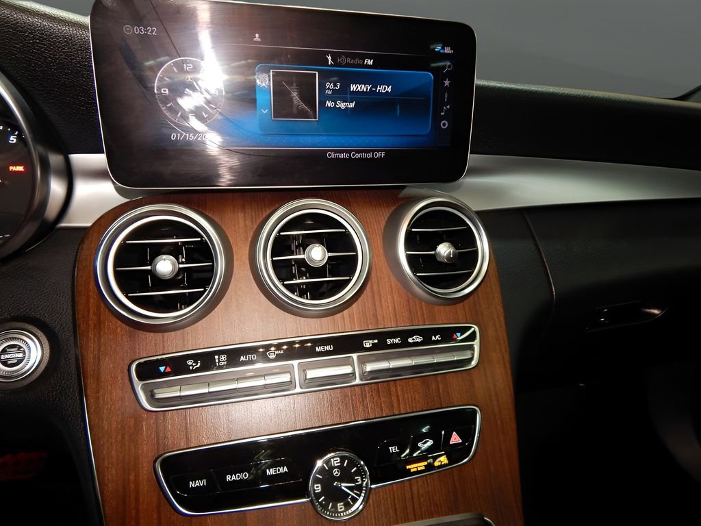 Used 2019 Mercedes-Benz C 300 4MATIC Sedan image 27