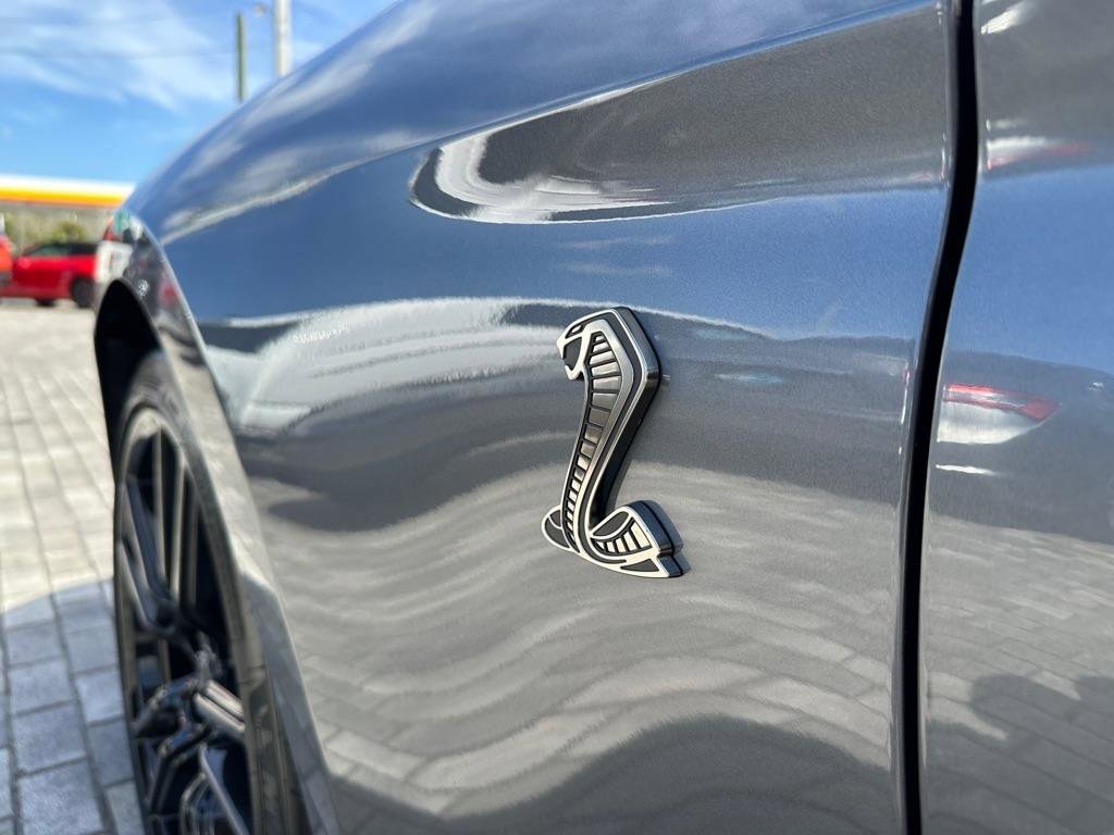 Used 2021 Ford Mustang Shelby GT500 w/ Technology Package image 6