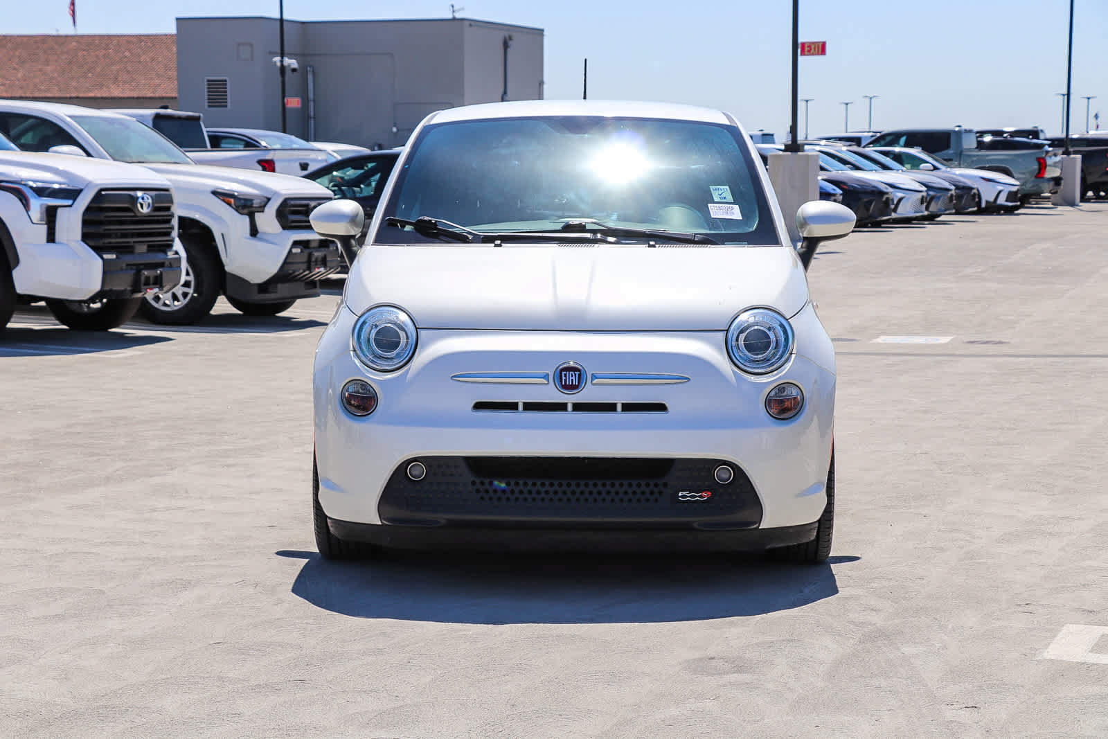 Used 2016 FIAT 500 e FWD image 2