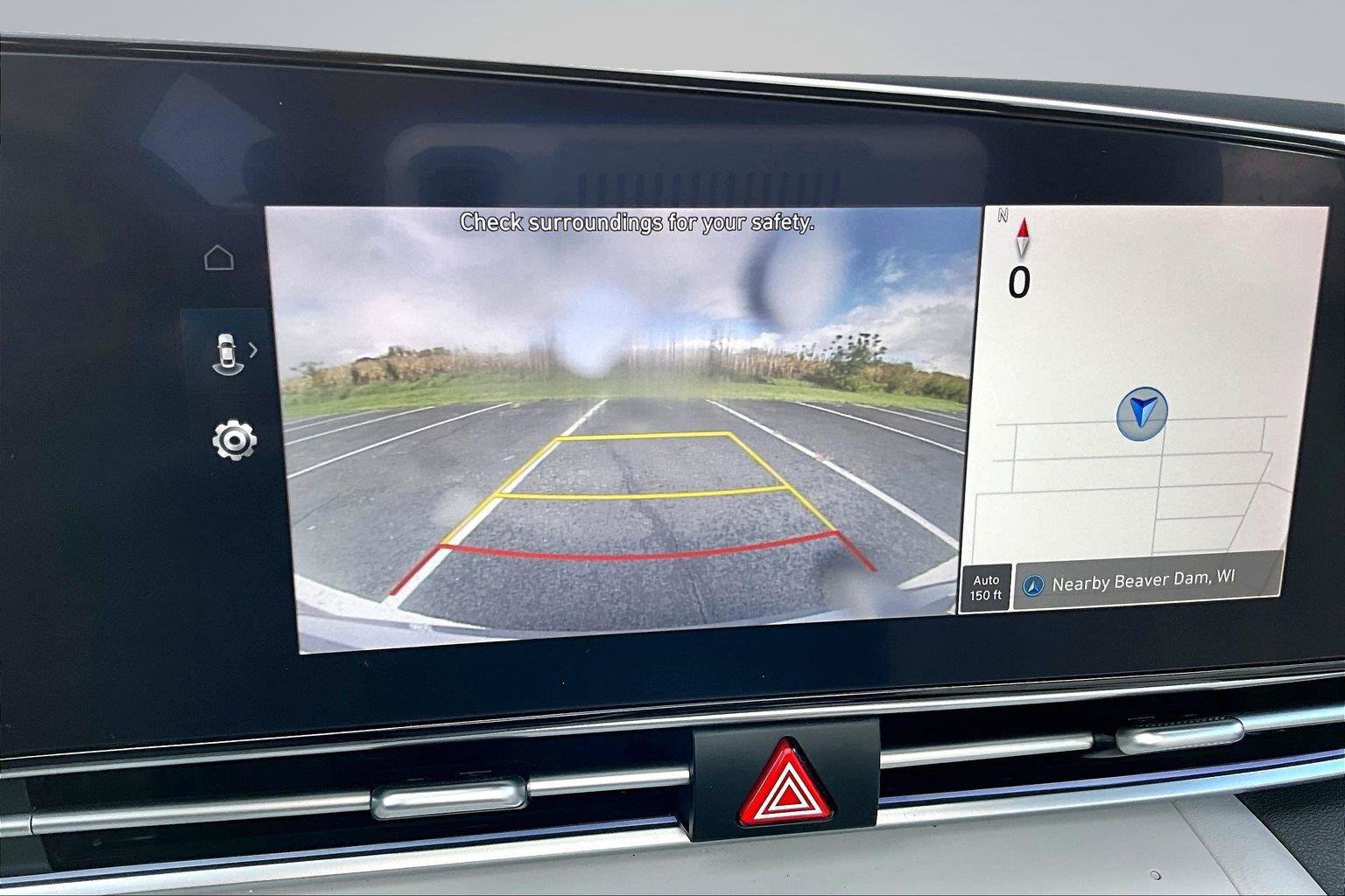 Used 2025 Hyundai Elantra Limited FWD image 41