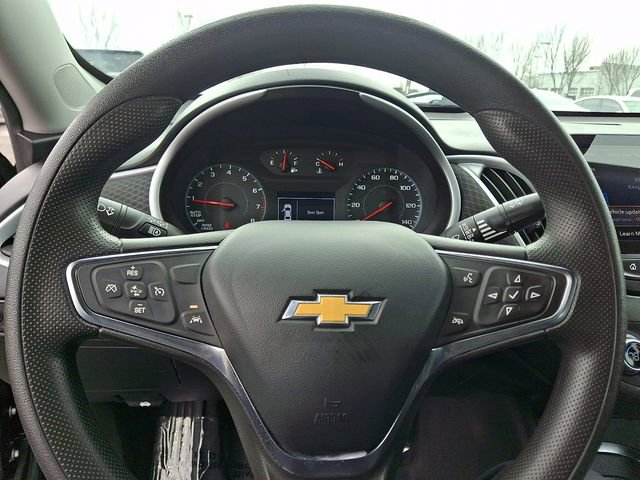 Used 2024 Chevrolet Malibu LT image 18