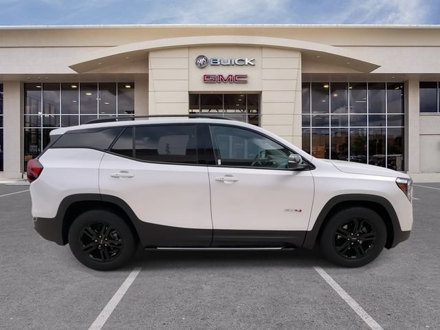 Certified 2022 GMC Terrain AT4 w/ Tech Package AWD/4WD image 16