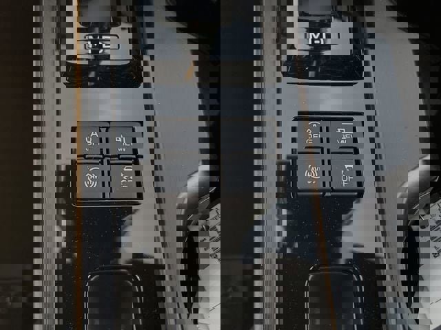 New 2026 Subaru Outback Touring image 32