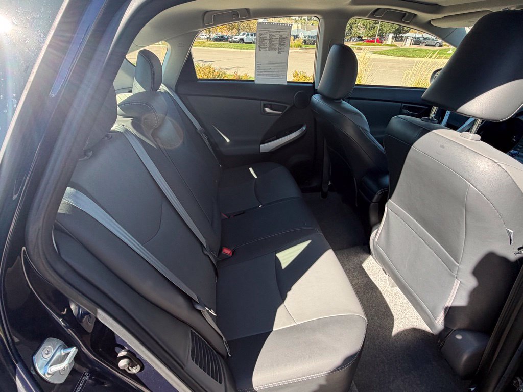 Used 2012 Toyota Prius Four w/ Deluxe Solar Roof Pkg FWD image 33