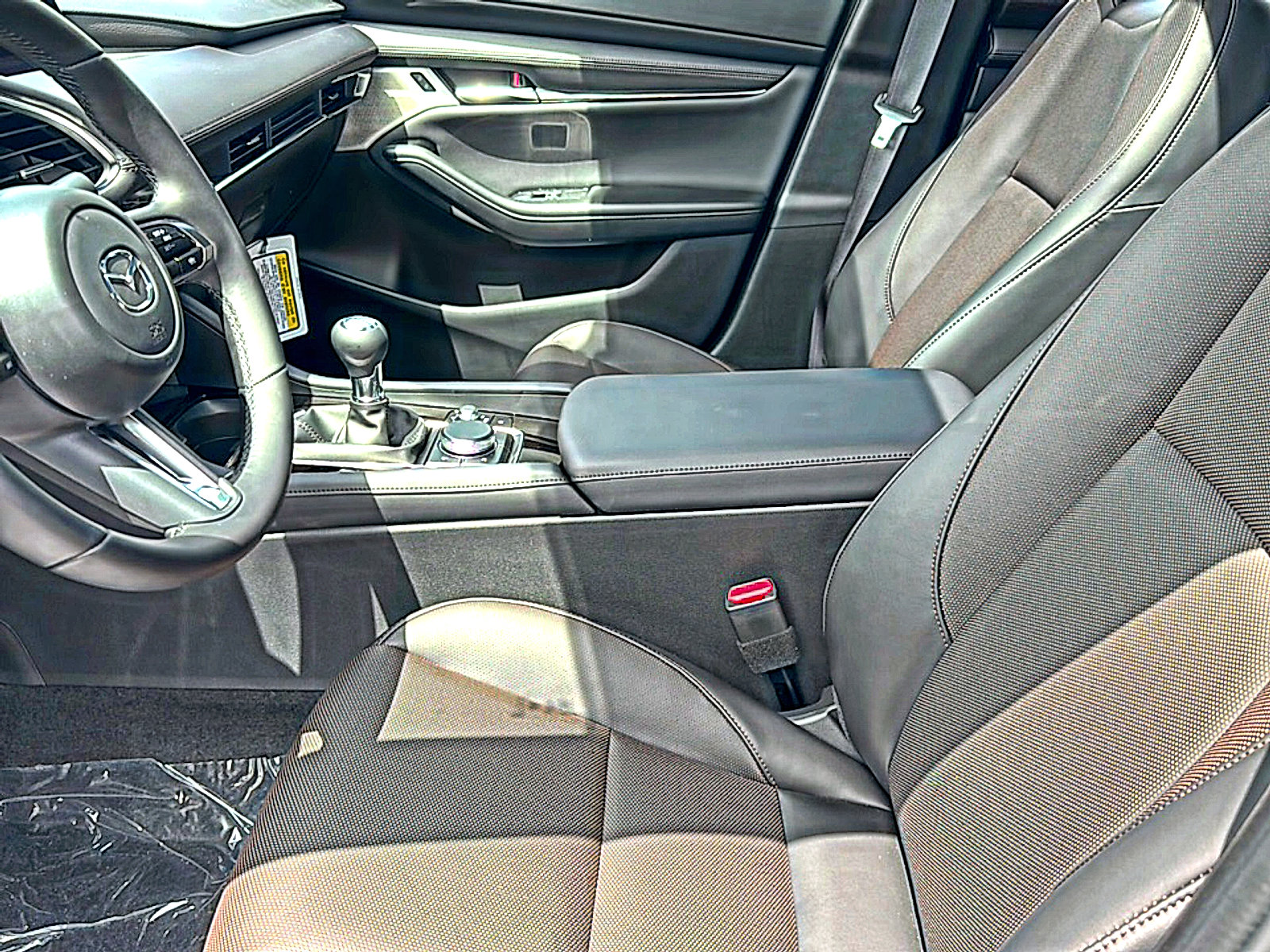 New 2026 MAZDA MAZDA3 2.5 S Hatchback w/ Premium Pkg FWD image 10