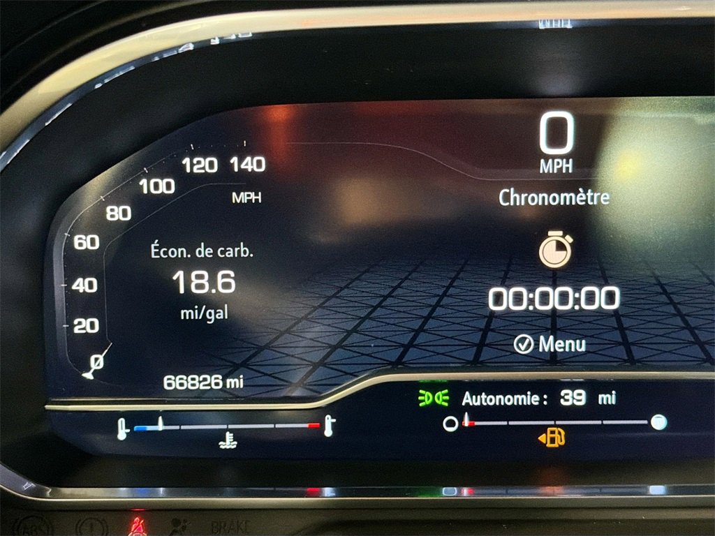 Used 2022 GMC Yukon XL SLE image 12