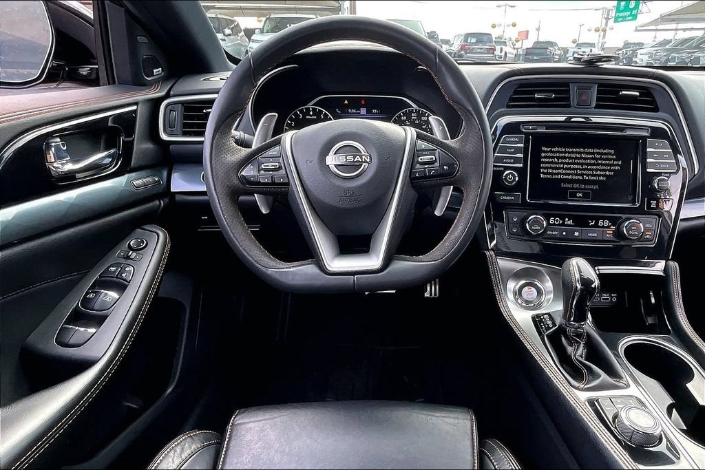 Used 2023 Nissan Maxima SR w/ Sport Mat Group FWD image 7