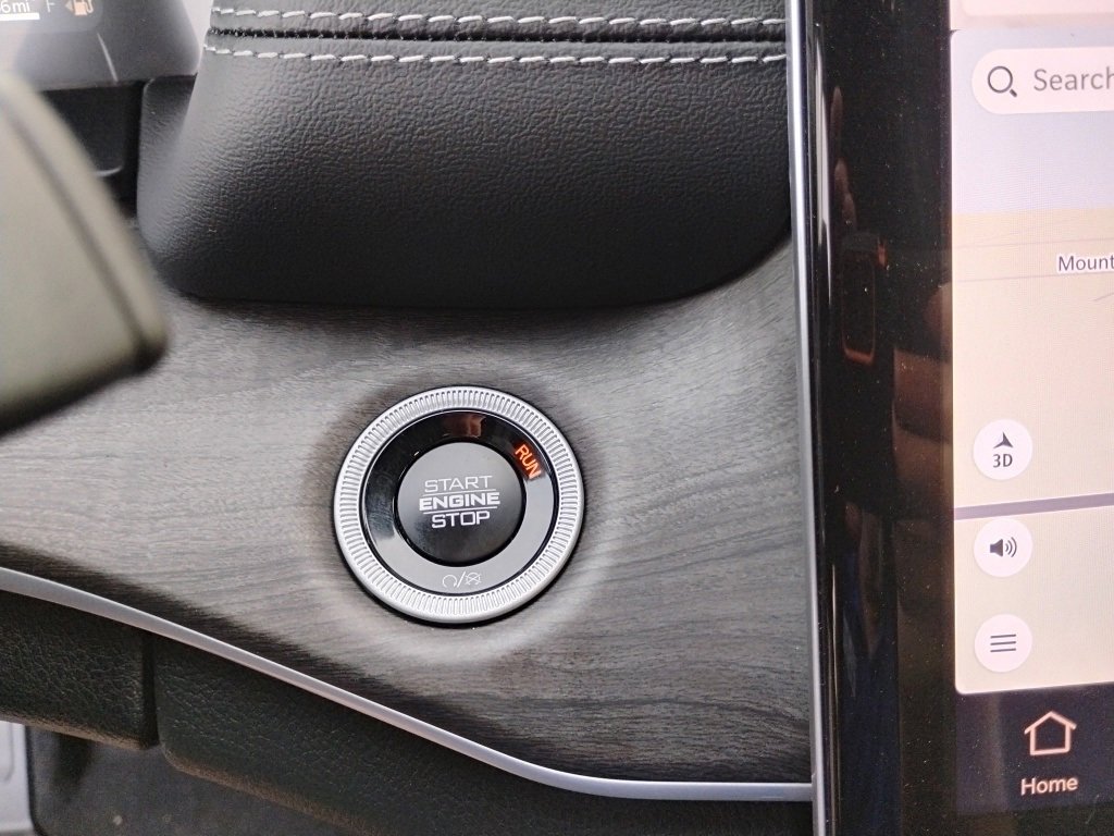 New 2025 Jeep Grand Cherokee Limited w/ Luxury Tech Group II image 35