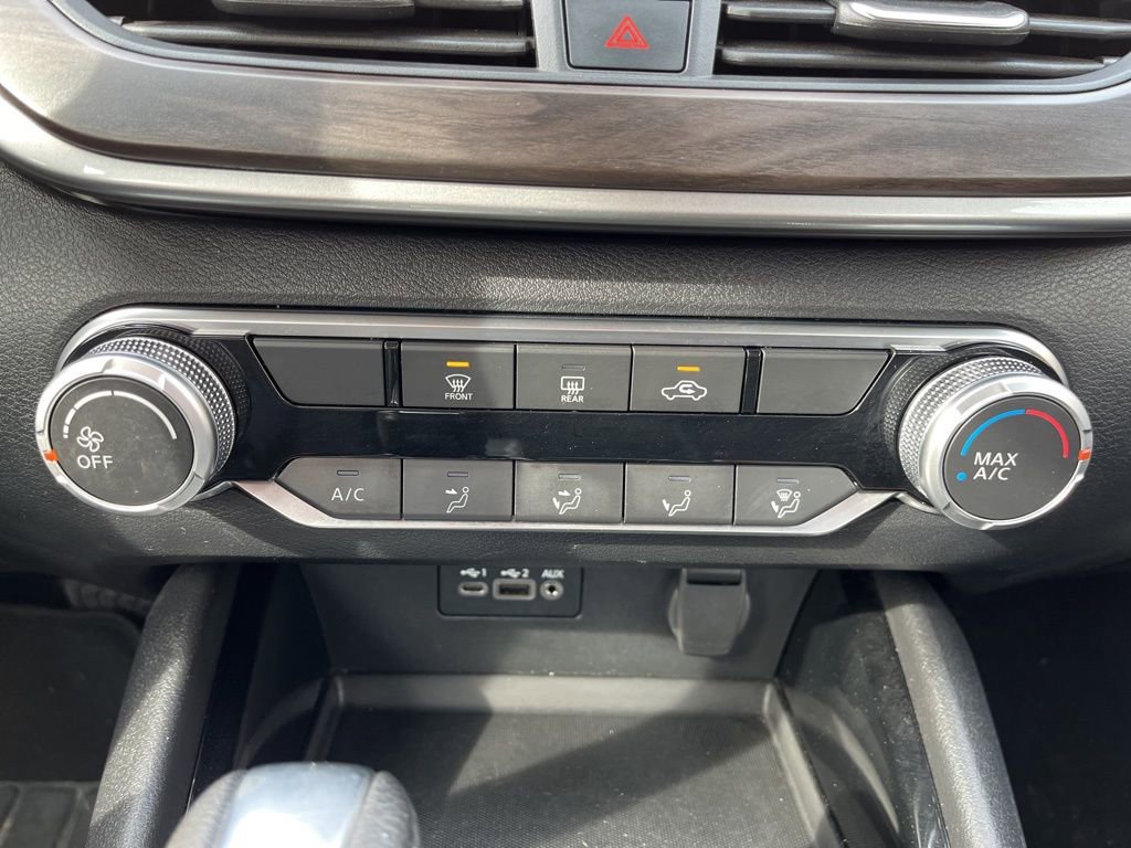 Used 2024 Nissan Altima 2.5 SV FWD image 29