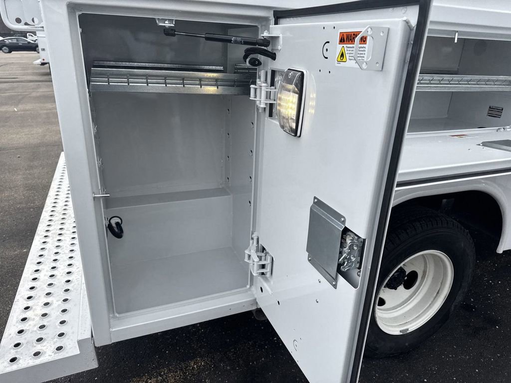 New 2025 Ford E-350 and Econoline 350 Super Duty w/ Power Equipment Group image 11