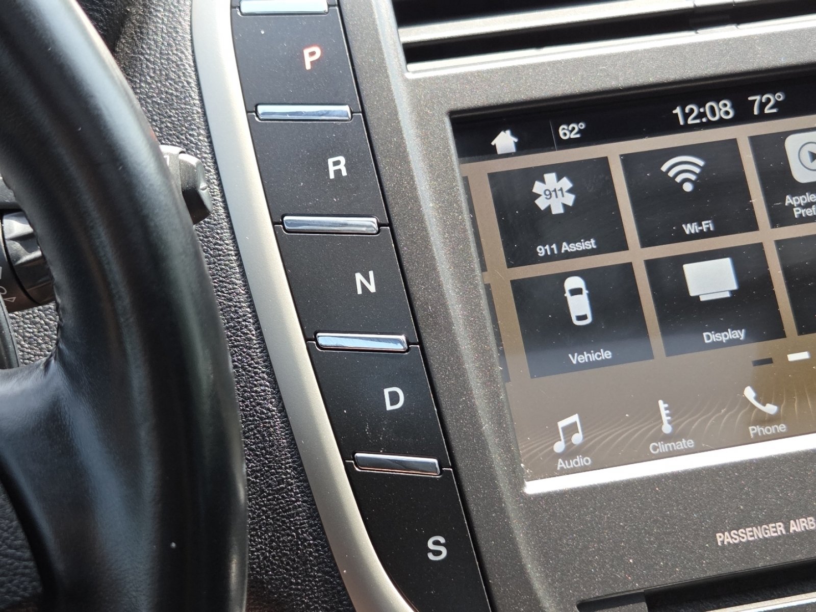 Used 2017 Lincoln MKC Reserve FWD image 39