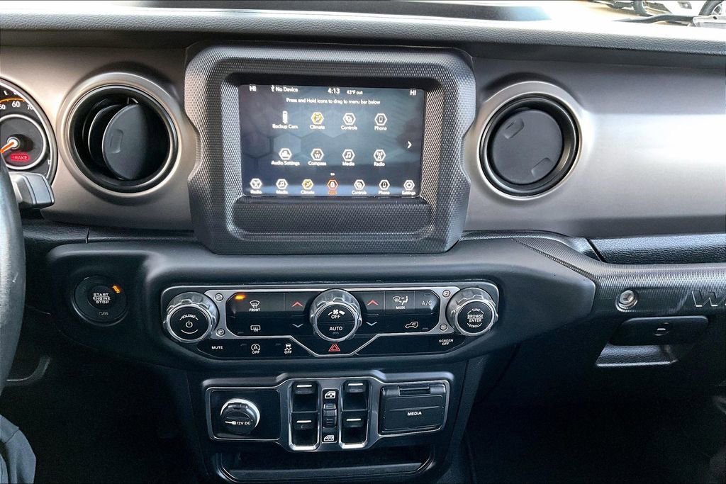 Used 2021 Jeep Wrangler Unlimited Sport w/ Technology Group AWD/4WD image 14
