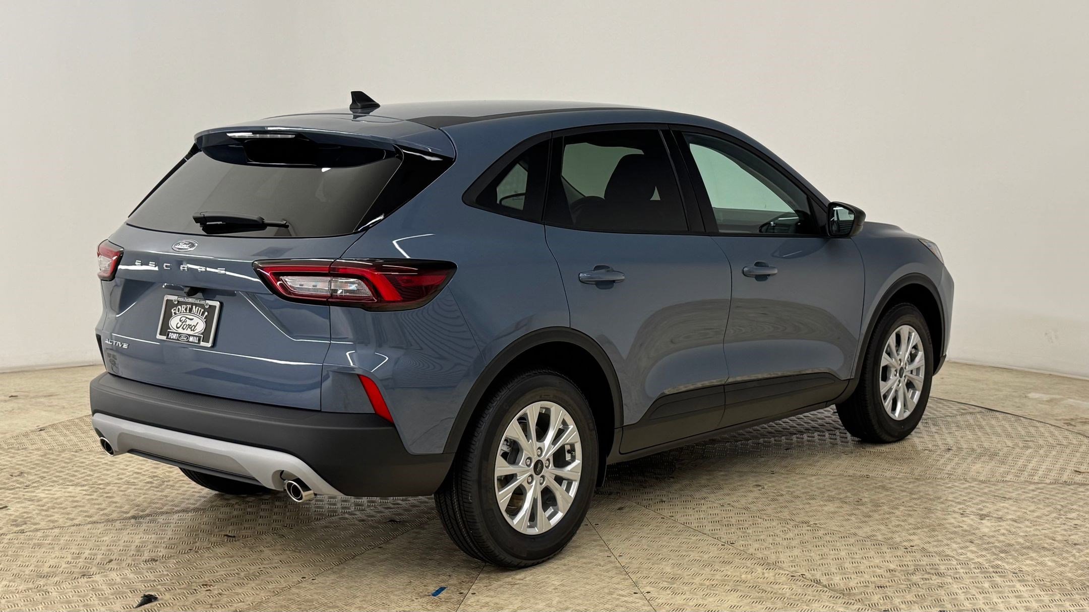 New 2026 Ford Escape Active w/ Cold Weather Package FWD image 9