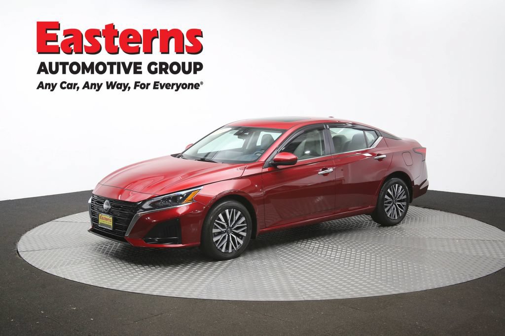 Used 2023 Nissan Altima 2.5 SV w/ SV Premium Package AWD/4WD image 55