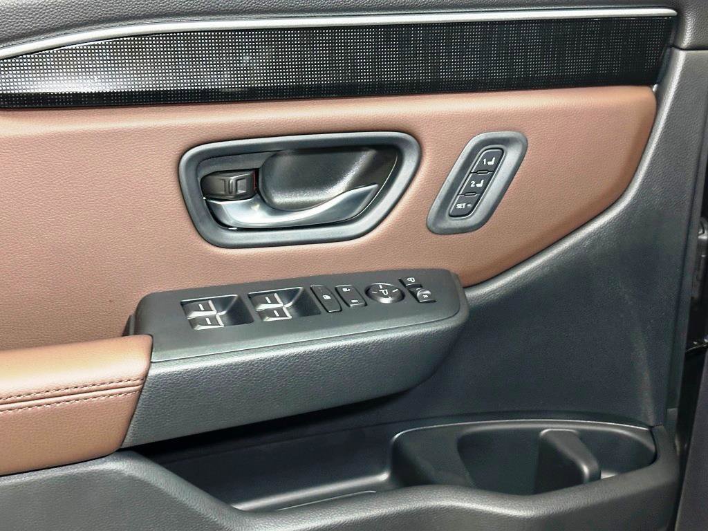 New 2025 Honda Pilot Elite image 12