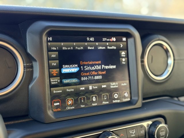 Used 2019 Jeep Wrangler Unlimited Sahara image 12