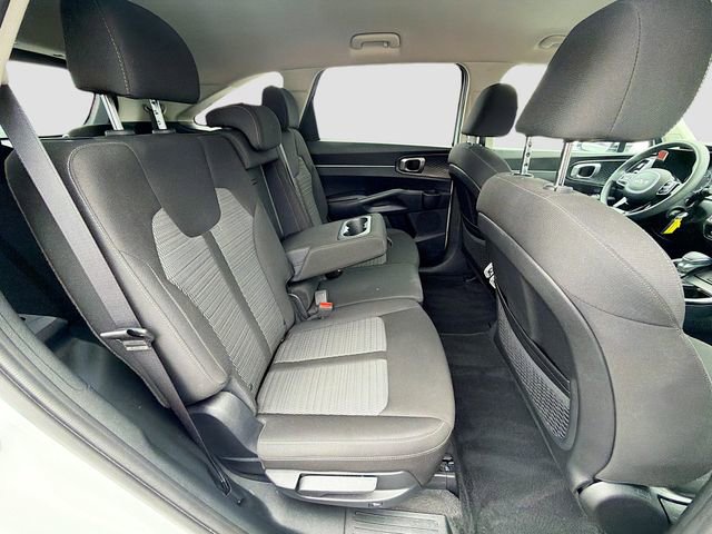 Used 2023 Kia Sorento LX FWD image 26