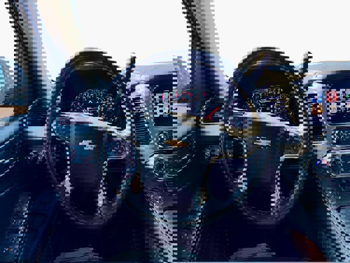 Used 2018 Chevrolet Tahoe Premier w/ RST Edition image 14