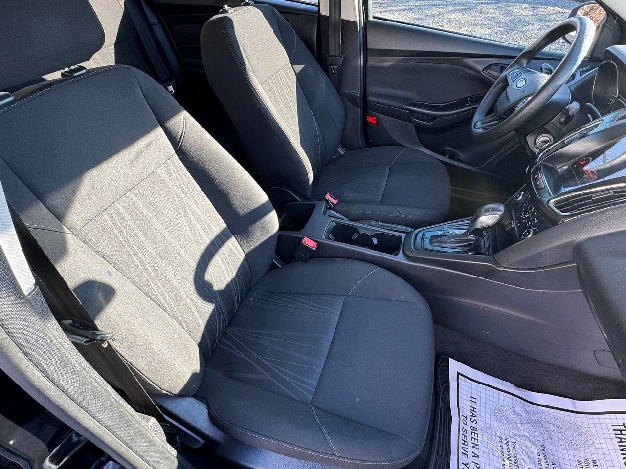 Used 2018 Ford Focus S image 12