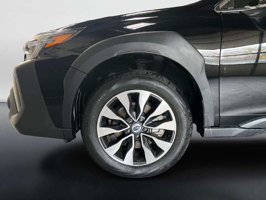 Used 2024 Subaru Outback Limited AWD/4WD image 9