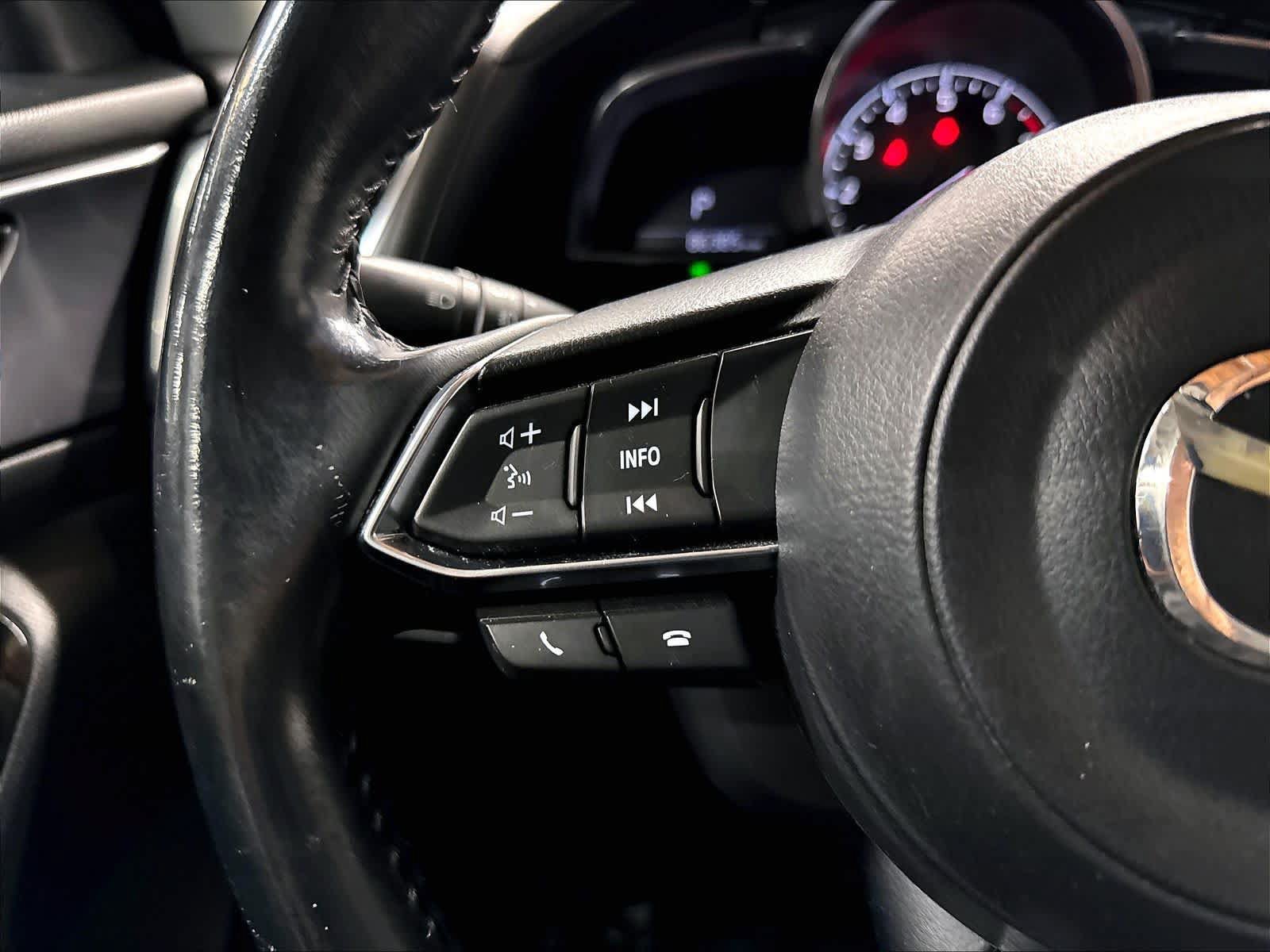 Used 2017 MAZDA MAZDA3 Grand Touring FWD image 19