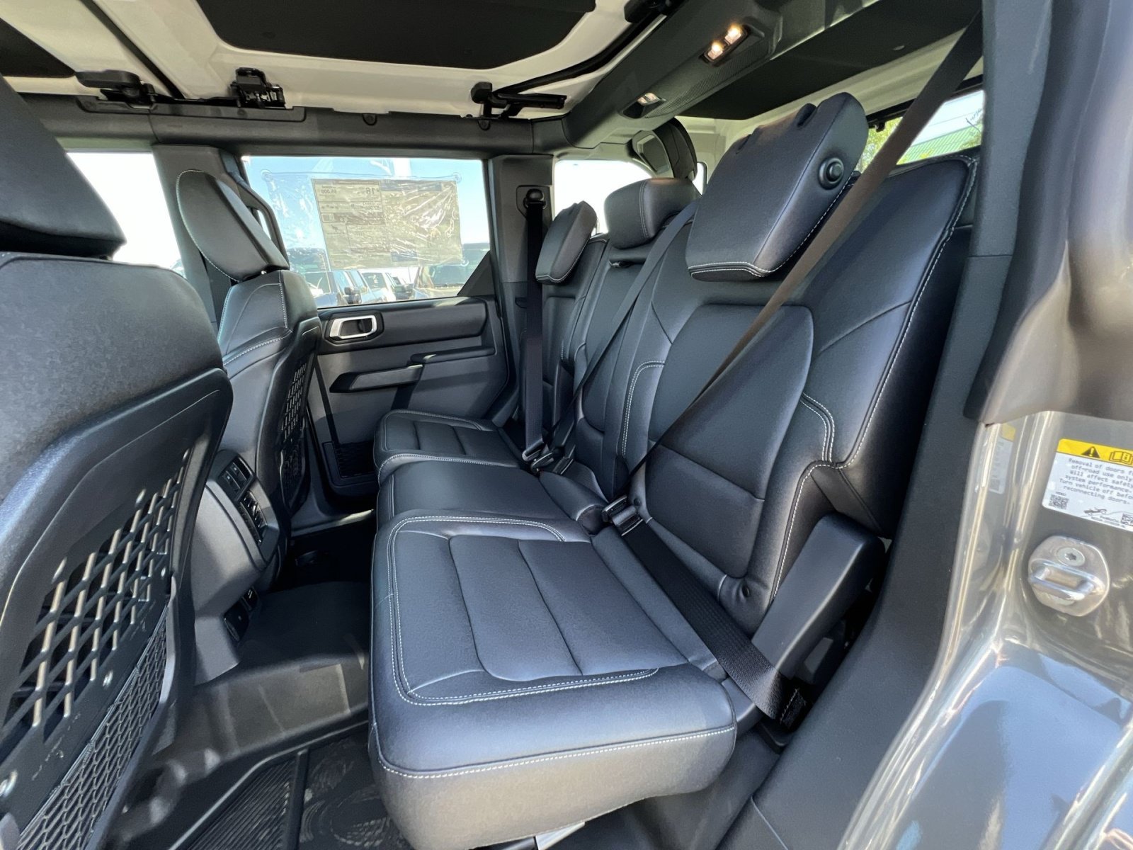 New 2025 Ford Bronco Badlands w/ Sasquatch Package AWD/4WD image 48