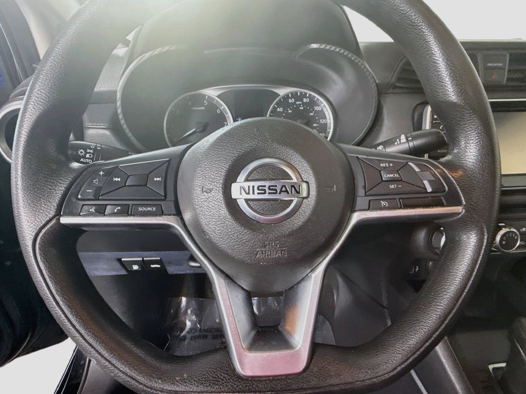 Used 2022 Nissan Versa S FWD image 12