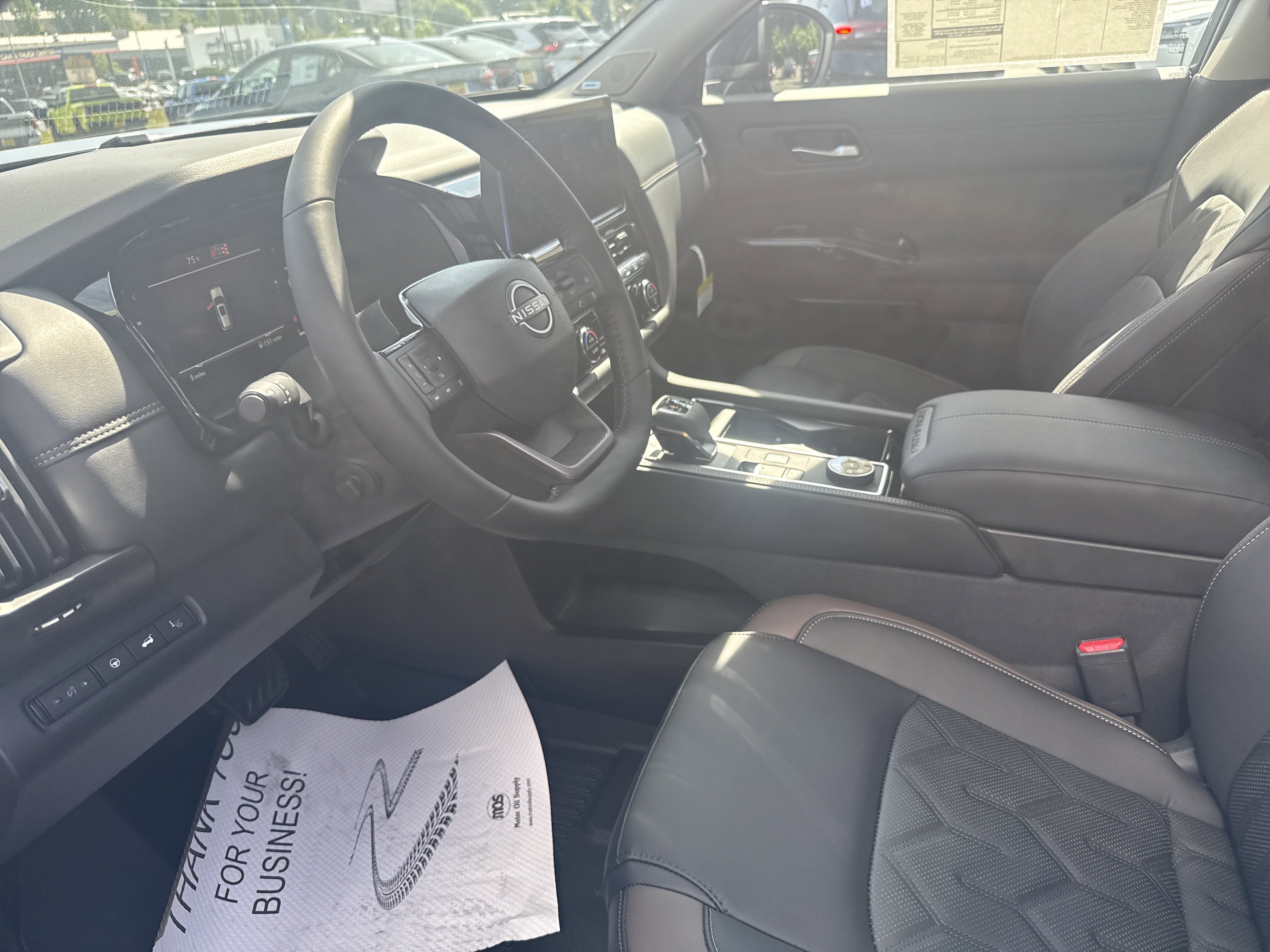 New 2026 Nissan Pathfinder Platinum AWD/4WD image 34