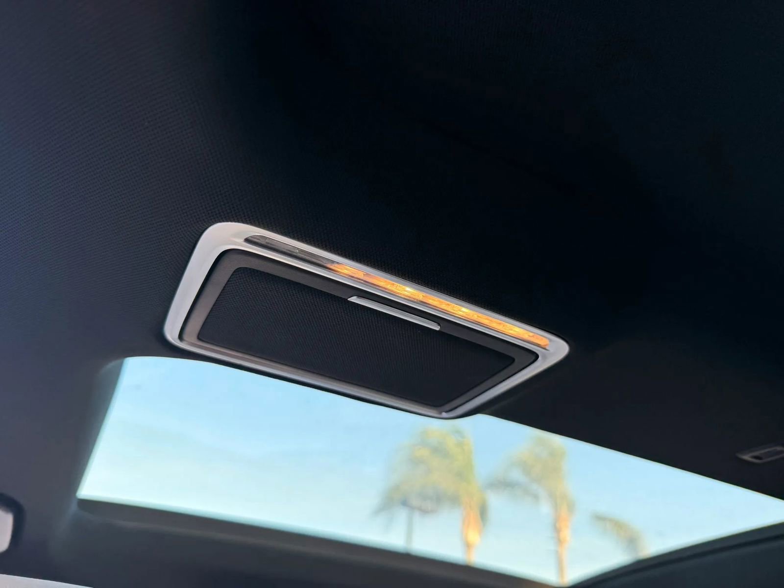 Used 2015 Mercedes-Benz S 550 Sedan image 25