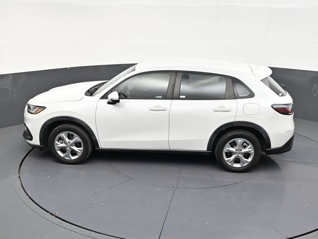 Used 2023 Honda HR-V LX image 14