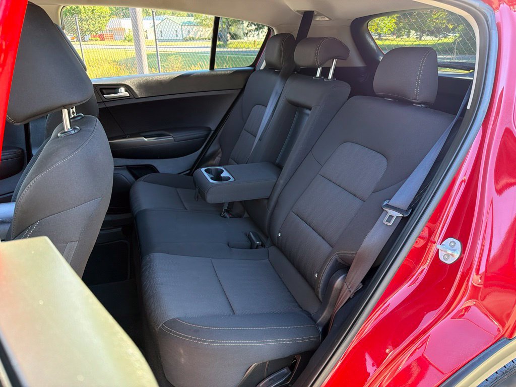 Used 2019 Kia Sportage LX FWD image 19