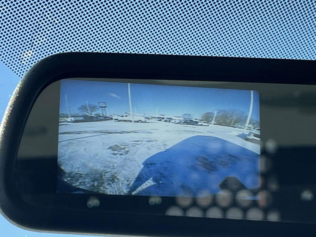 Used 2024 Chevrolet Express 2500 w/ Driver Convenience Package image 18