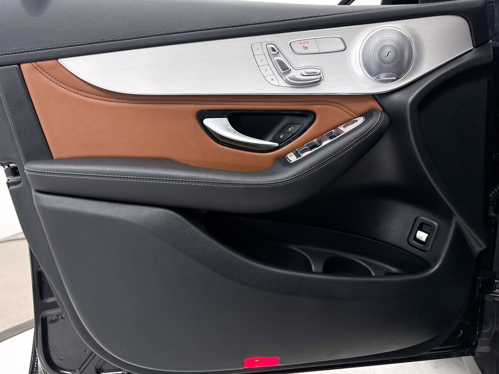 Used 2019 Mercedes-Benz GLC 43 AMG 4MATIC image 30