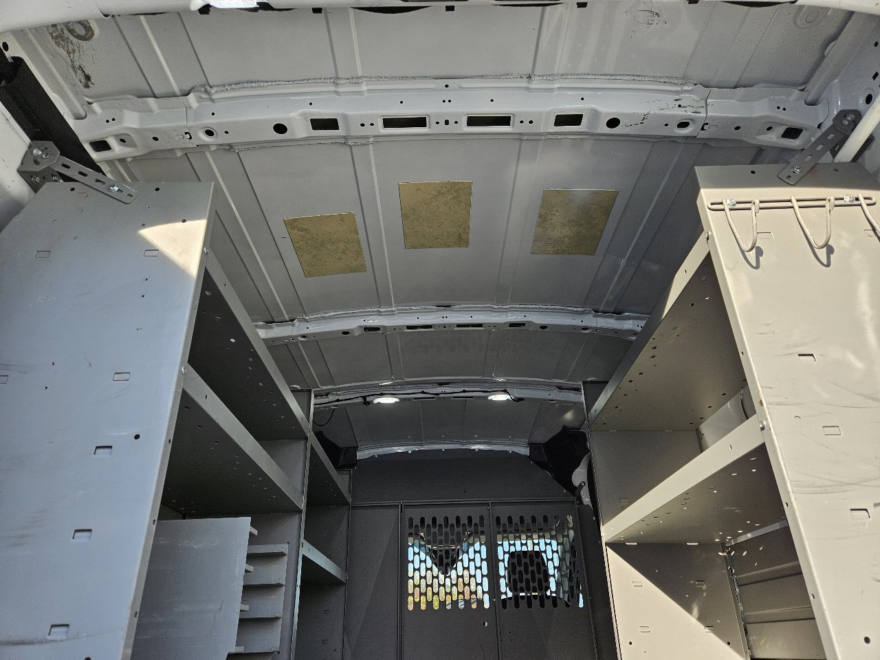 Used 2020 Ford Transit 250 Medium Roof image 21