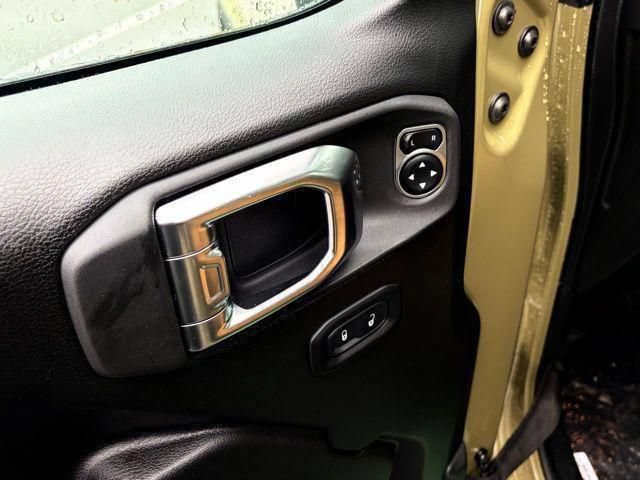 New 2026 Jeep Gladiator Willys AWD/4WD image 13