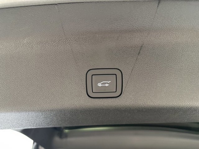 New 2026 Chevrolet Tahoe High Country image 18