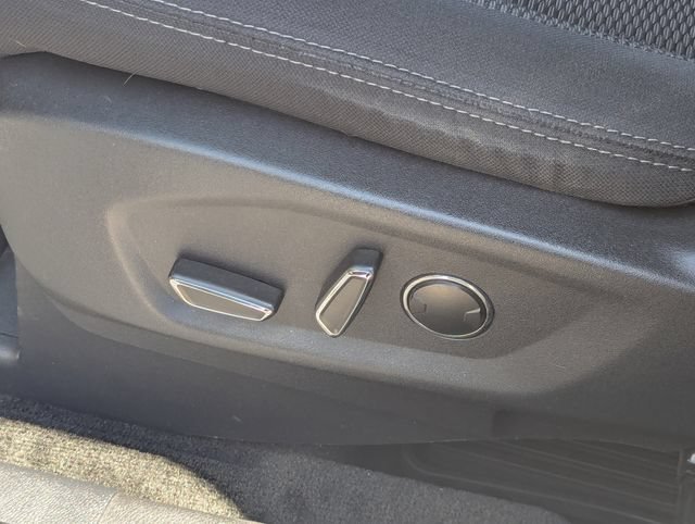 Used 2016 Ford Explorer XLT FWD image 21