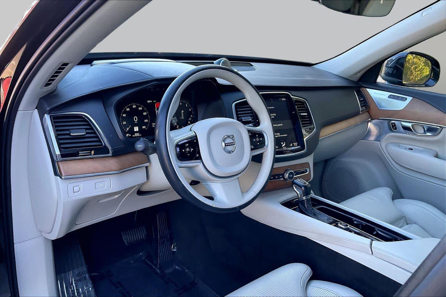Used 2019 Volvo XC90 T6 Inscription w/ Advanced Package AWD/4WD image 17