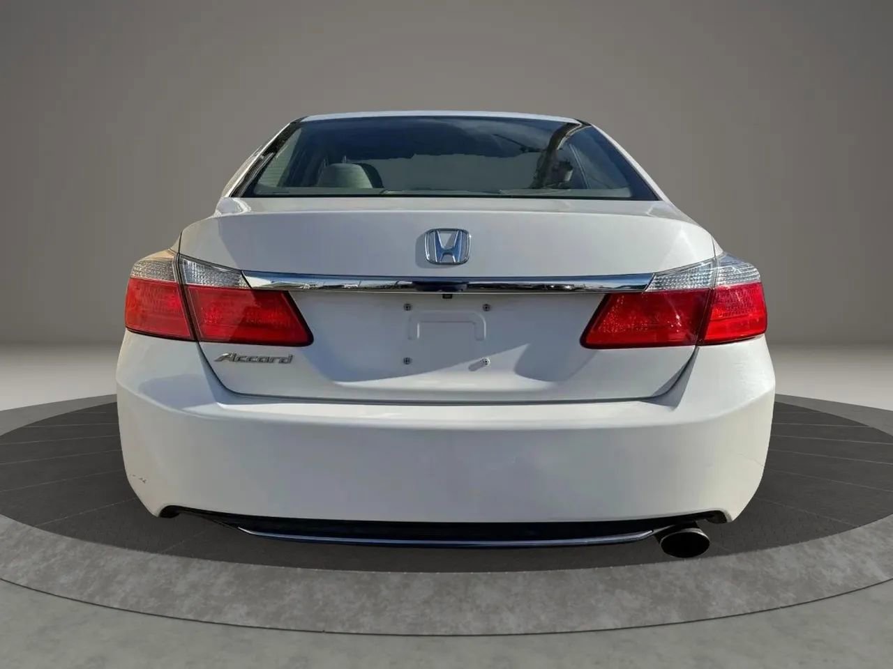 Used 2015 Honda Accord LX image 11