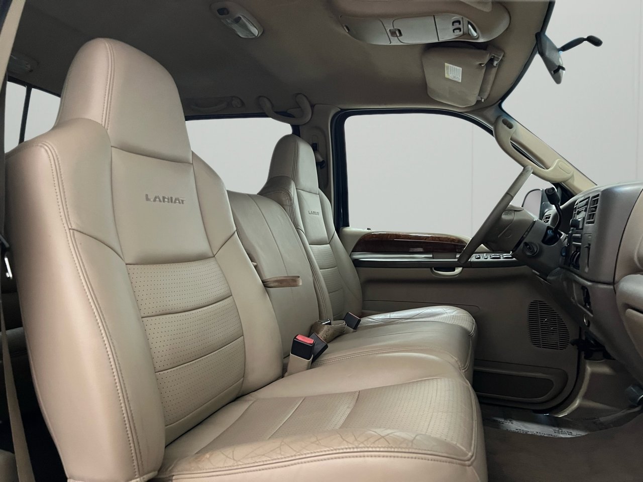 Used 2003 Ford F250 Lariat image 22