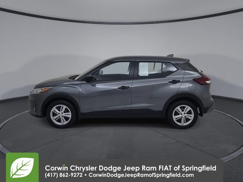 Used 2024 Nissan Kicks S FWD image 9