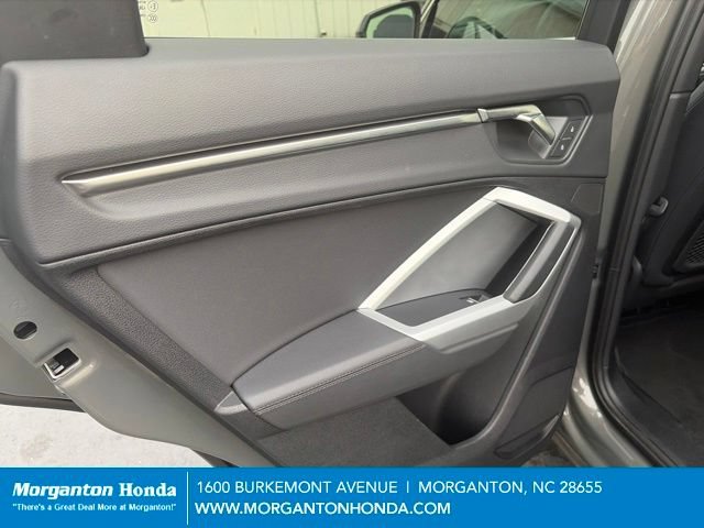 Used 2025 Audi Q3 2.0T Premium AWD/4WD image 23