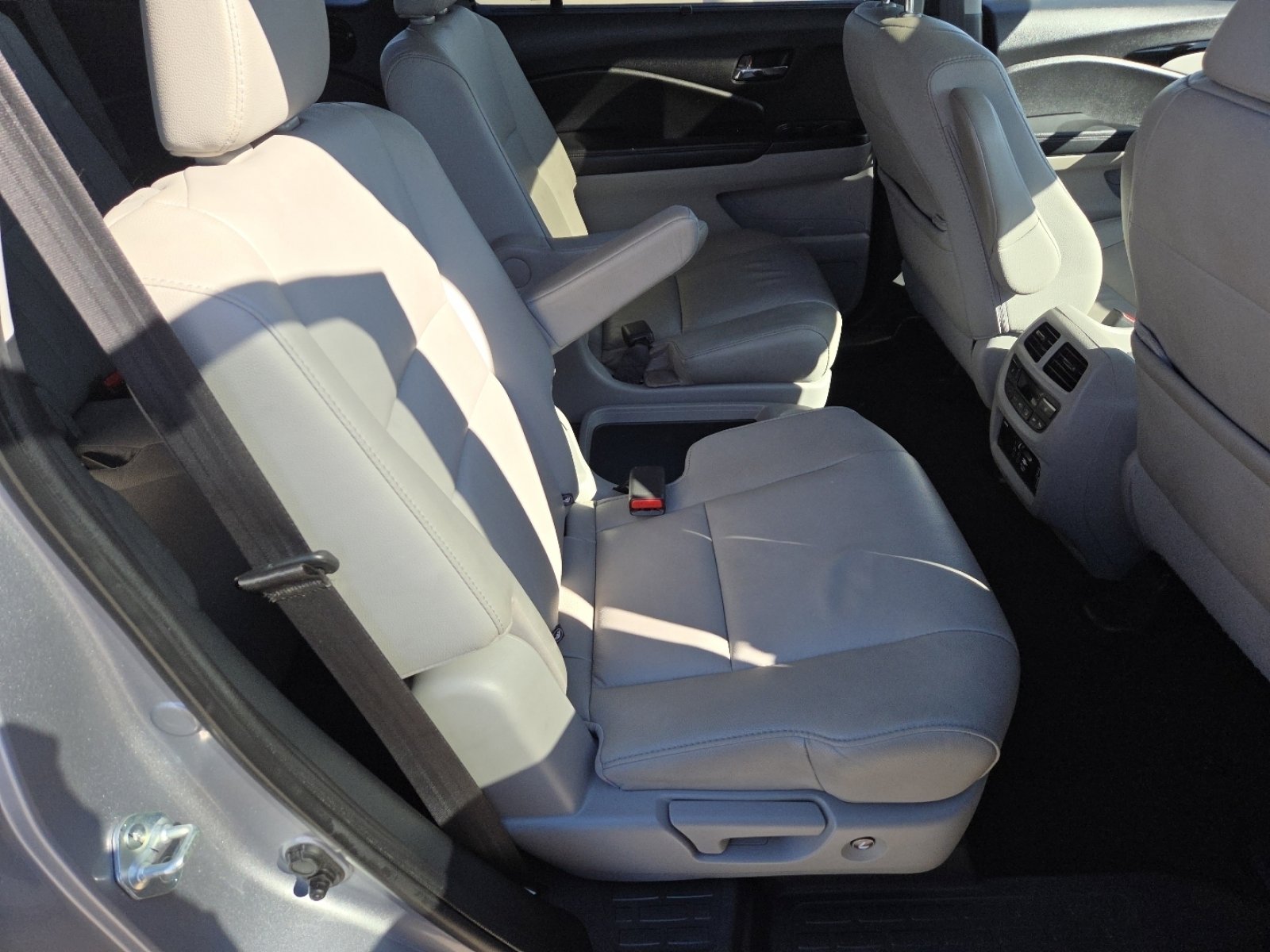 Used 2022 Honda Pilot Touring image 20