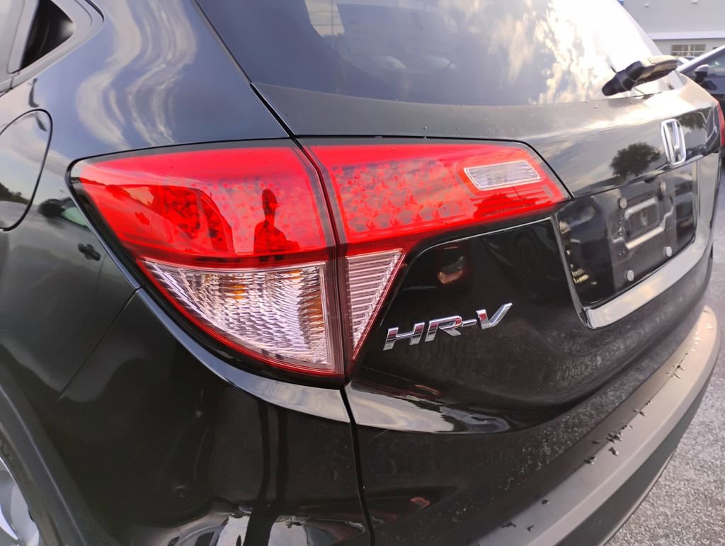 Used 2016 Honda HR-V EX image 12